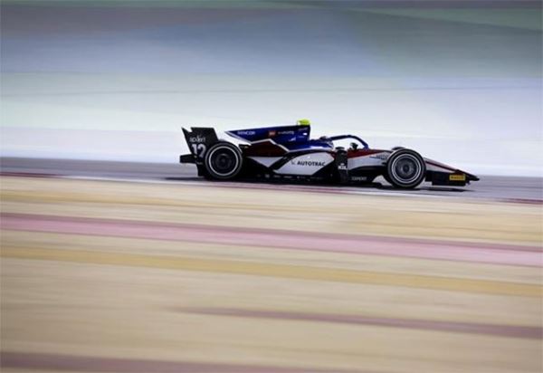 Ф2: Педро Пике лидирует в первый день тестов в Бахрейне
